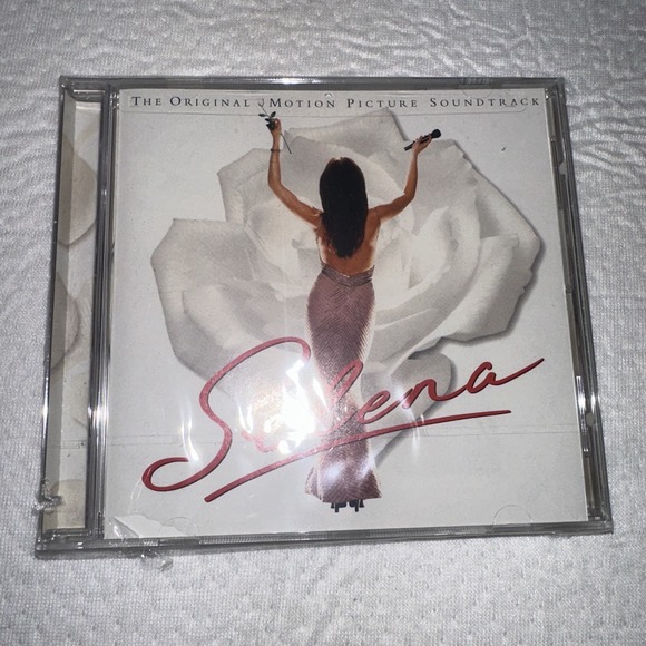 No Longer rare CD 90's‎ SELENA The Original Motion Picture Soundtrack FUNKY TOWN